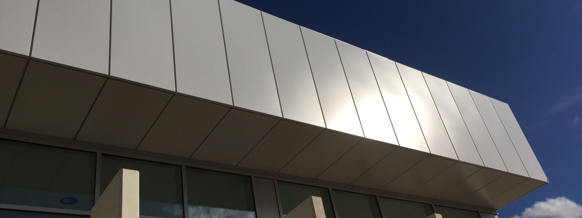 IMG_6721 1 2000X750 | DEOBAT Professionnels Bardage et vêture : quelles différences ? Moyenmoutier