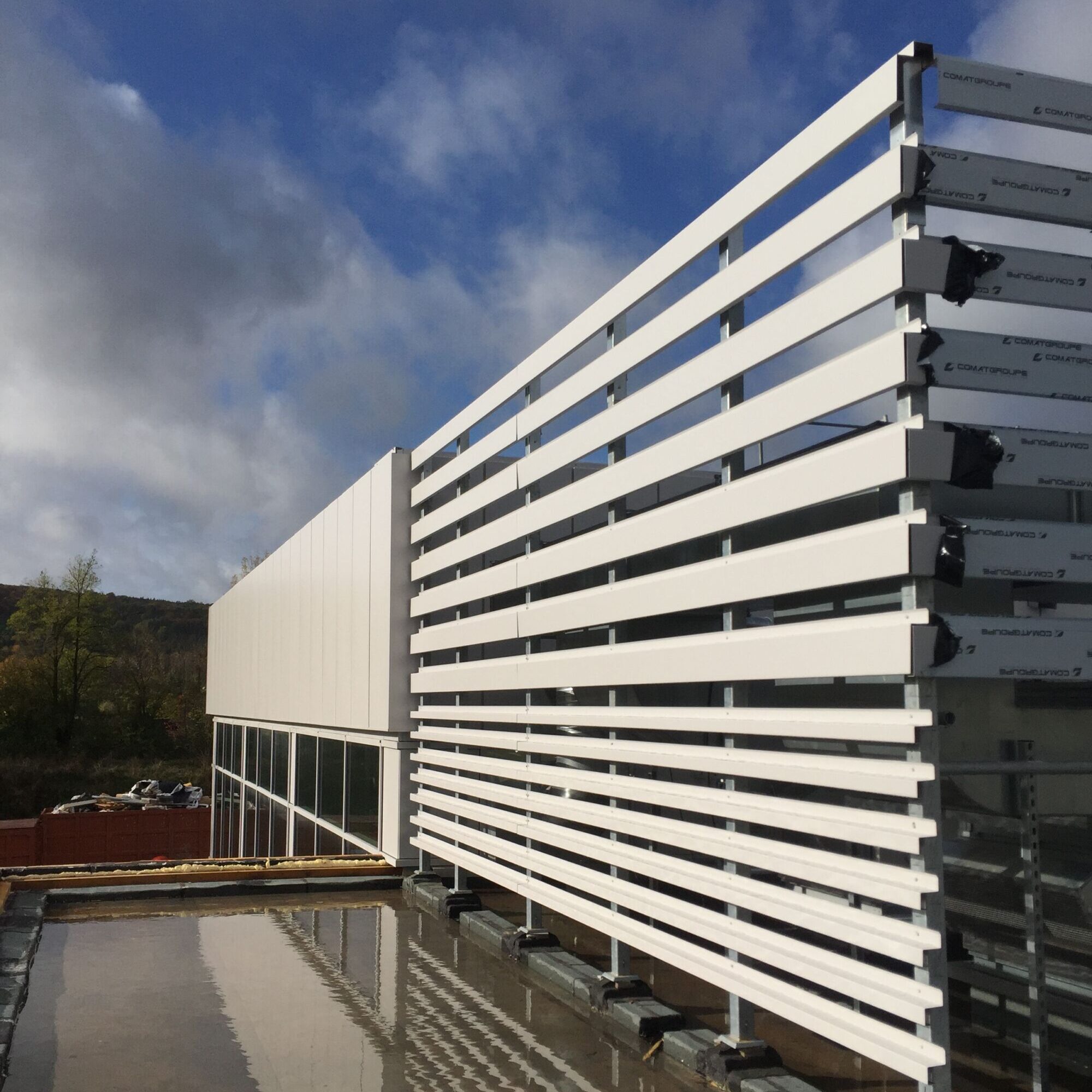 Pose de bardage sur façade de bâtiments à proximité de Nancy et dans les Vosges Bruyères